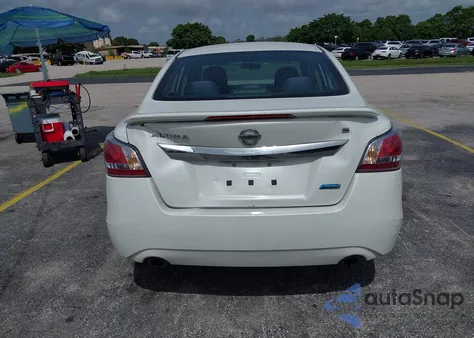 2014 Nissan Altima 2.5 S из США, поврежденный, VIN 1N4AL3AP8EN230605